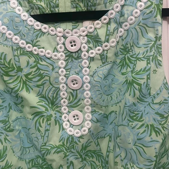Preppy Chic Lilly Pulitzer romper. Worn 2x on trend vintage vibe. Fab trim Sz 10 - Picture 2 of 5